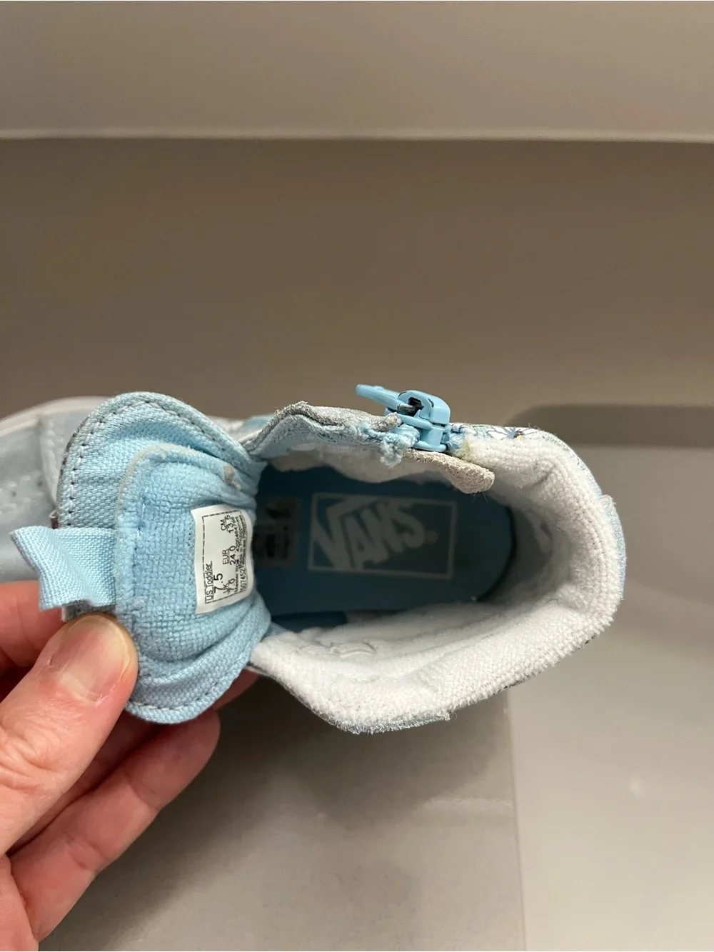 VANS Toddler High-Top Sneakers in Light Blue with Daisy Print